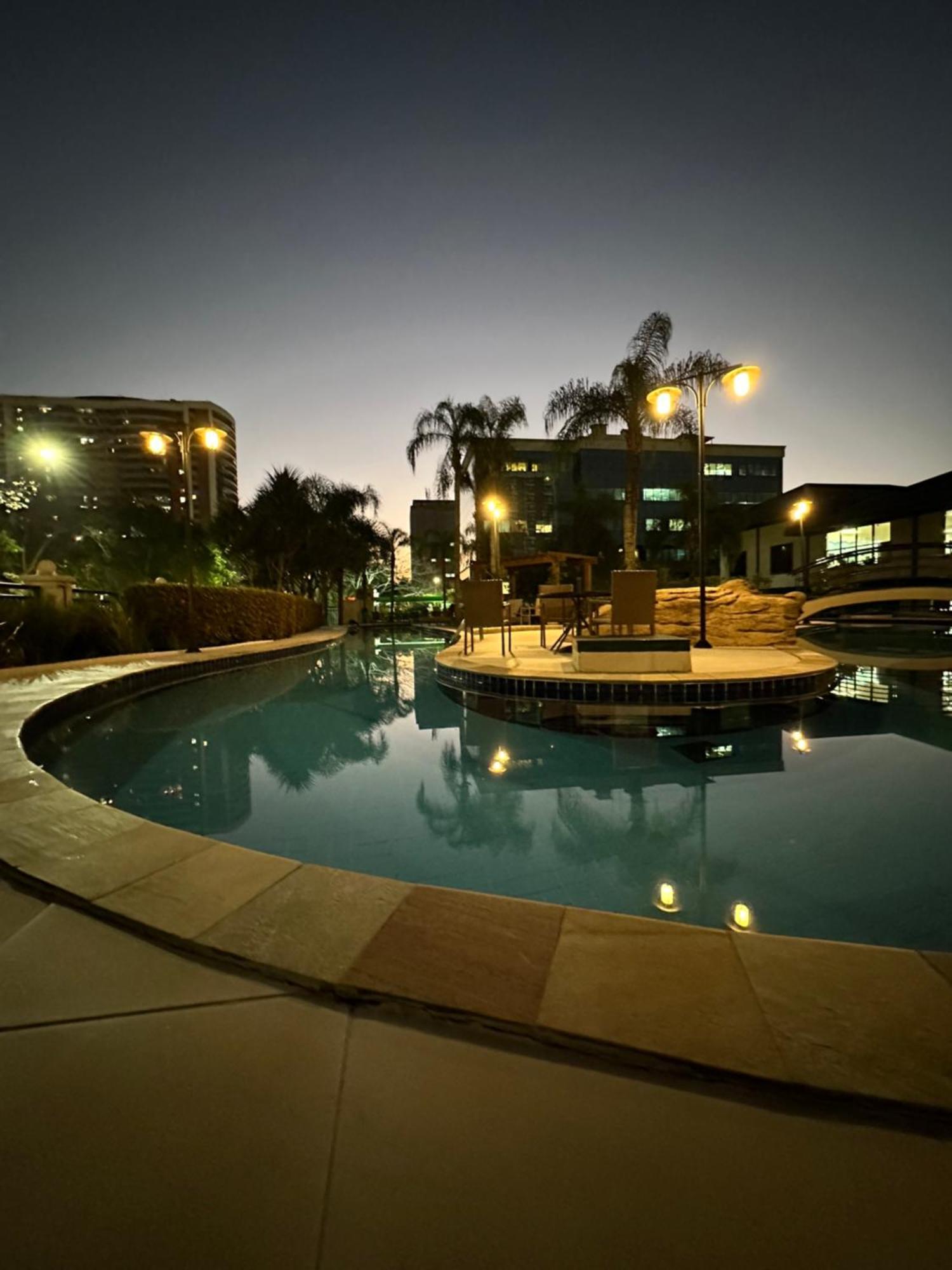 Barra Da Tijuca - 9 - Flat Premium Com Cozinha, Fogao Cooktop, Geladeira Grande, Smart Tv Grande, Lindo E Muitissimo Confortavel, Balsa Para A Praia Gratis E Estacionamento Gratuito Ρίο ντε Τζανέιρο Εξωτερικό φωτογραφία